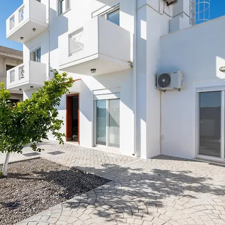 Casa Marinella Dom wakacyjny *