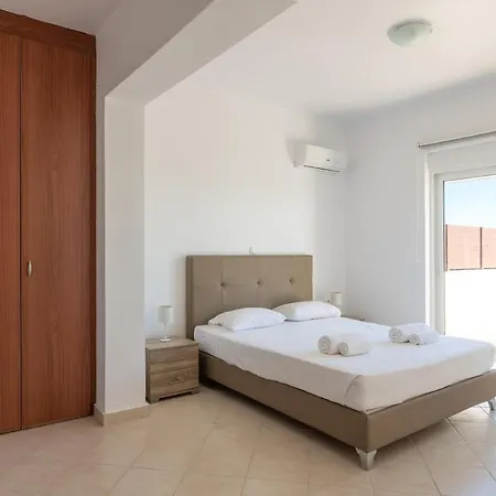 Holiday home Casa Marinella Gennadi