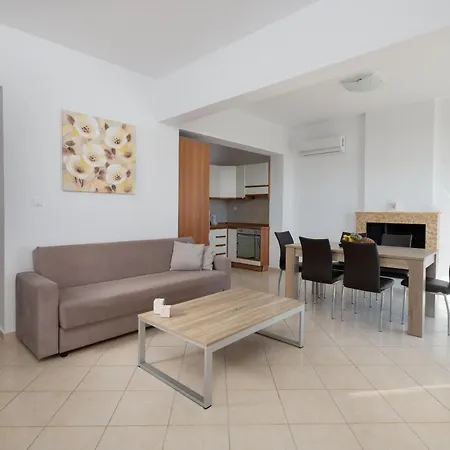 Casa Marinella * Gennadi