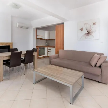 Casa Marinella Holiday home