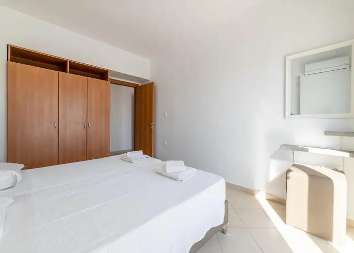 בית נופש Casa Marinella גנאדי